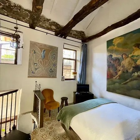 Casa Fresco: 400 Year Old Historical Gem Апартаменты