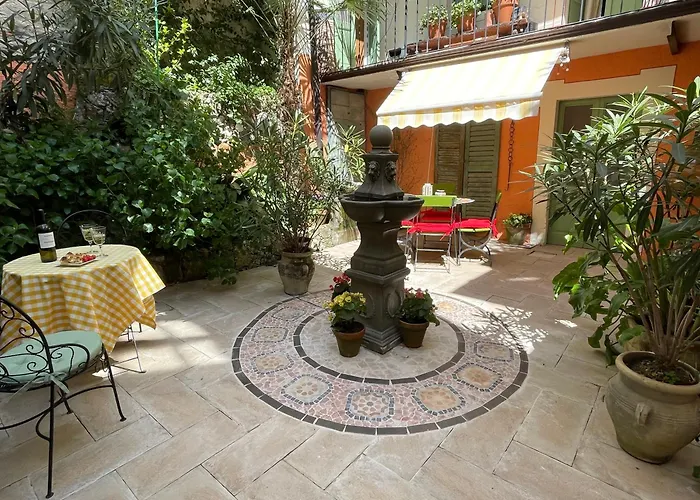 Appartamento Casa Fresco: 400 Year Old Historical Gem *